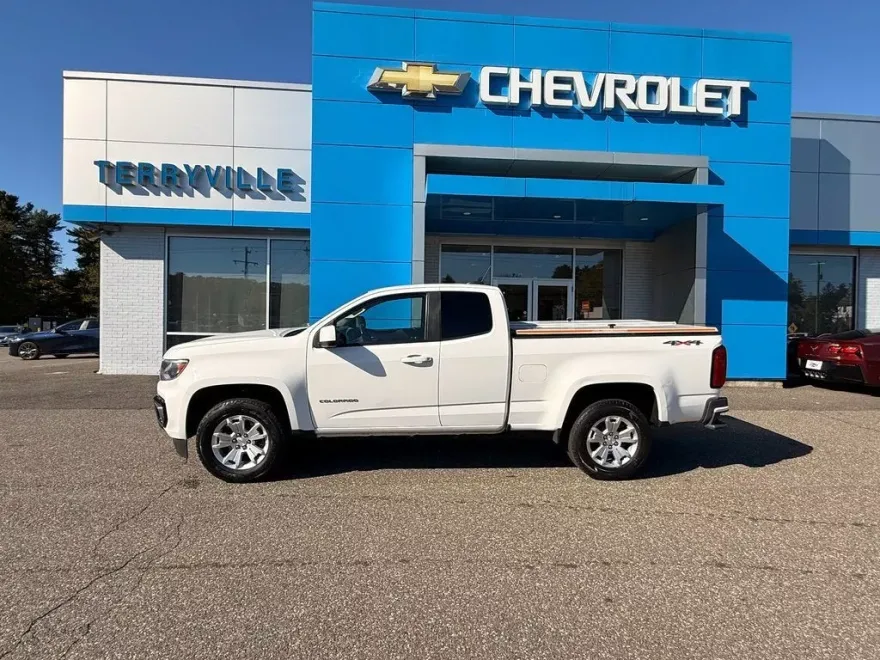 2022 Chevrolet Colorado LT photo 1