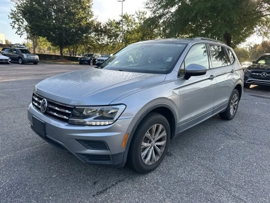 2020 Volkswagen Tiguan S photo 1