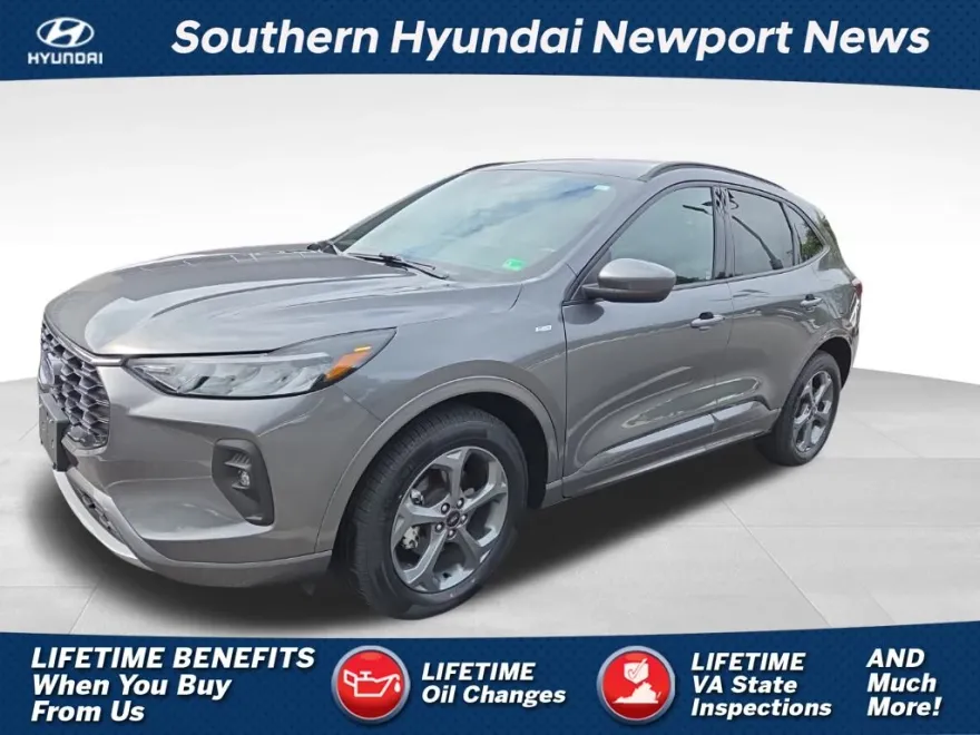 2023 Ford Escape ST-Line Select photo 1