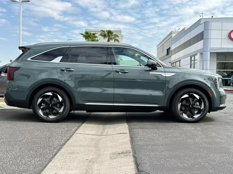 2025 Kia Sorento Hybrid SX Prestige photo 1