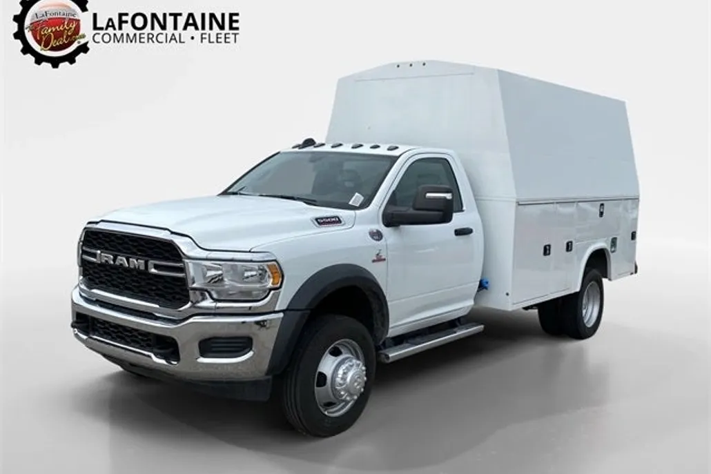 2024 Ram 5500 Tradesman photo 1