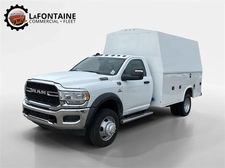 2024 Ram 5500 Tradesman photo 1