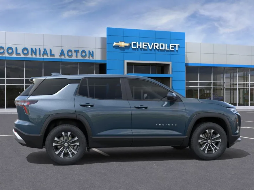 2026 Chevrolet Equinox LT photo 1