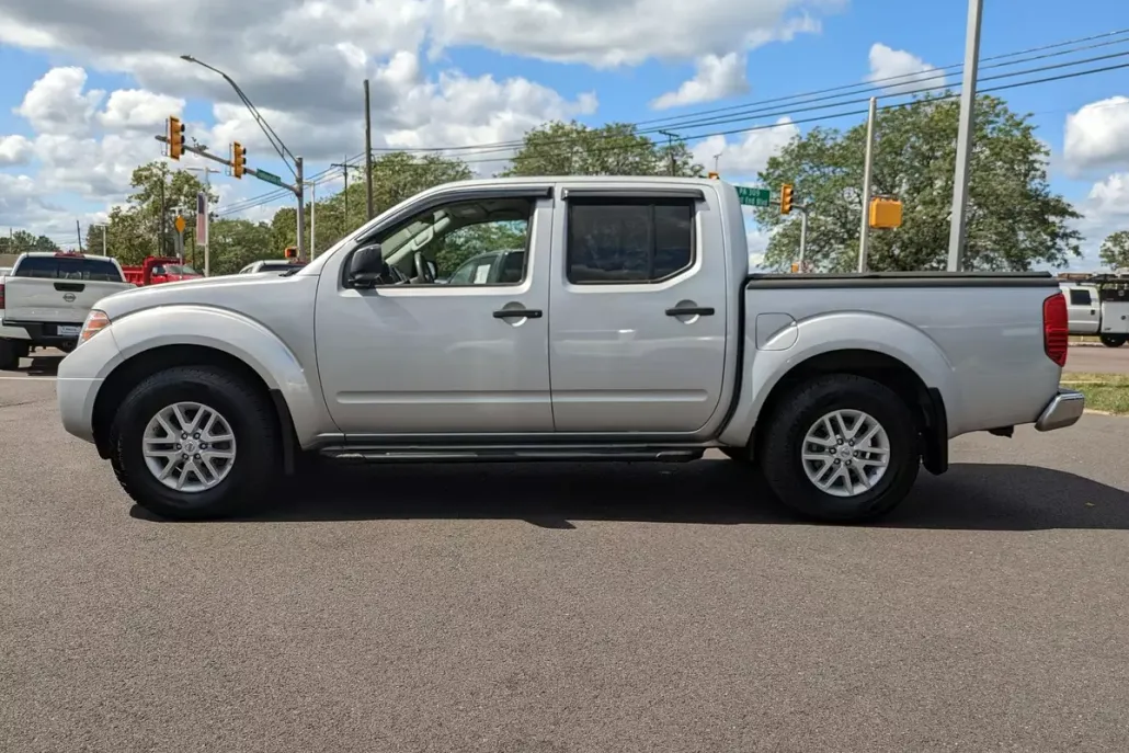 2018 Nissan Frontier SV photo 1