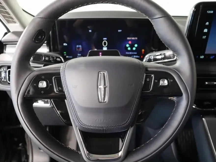 2025 Lincoln Aviator Premiere photo 1