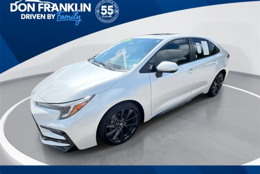 2023 Toyota Corolla XSE photo 1