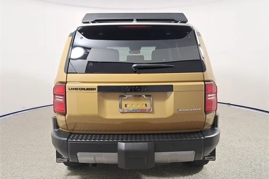 2024 Toyota Land Cruiser First Edition photo 1