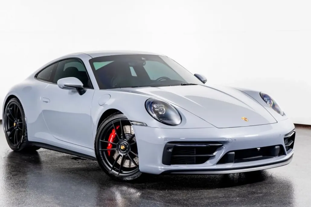 2023 Porsche 911 GTS photo 1
