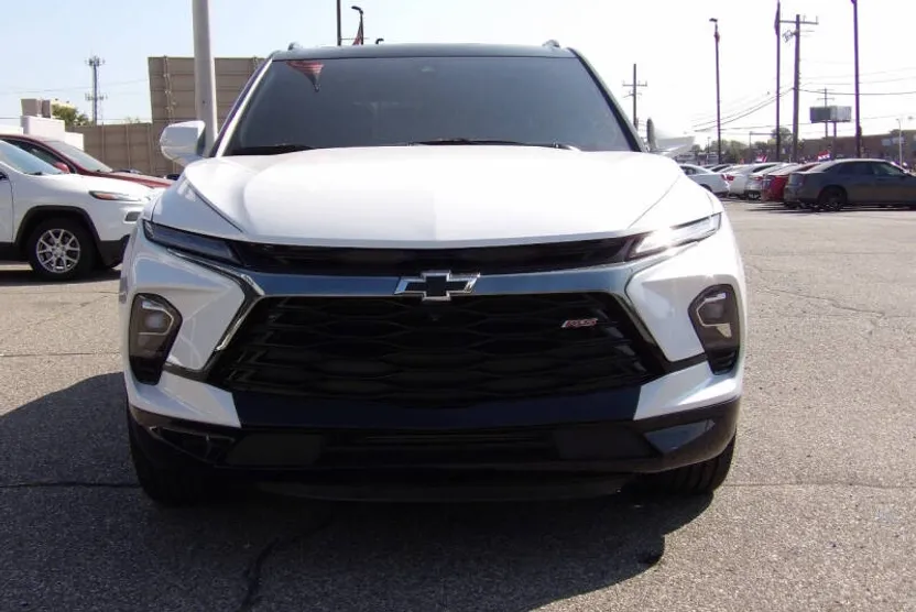2024 Chevrolet Blazer RS photo 1