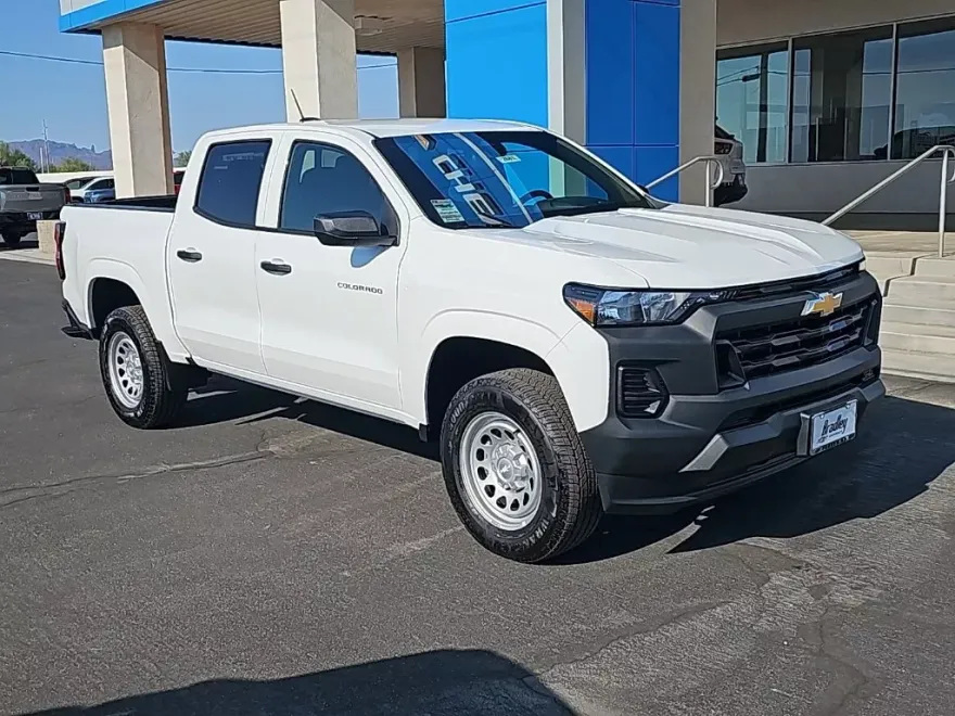 2026 Chevrolet Colorado Work Truck photo 1