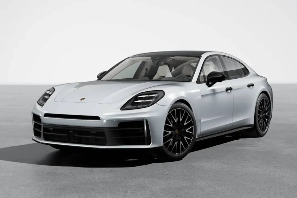 2026 Porsche Panamera 4 photo 1