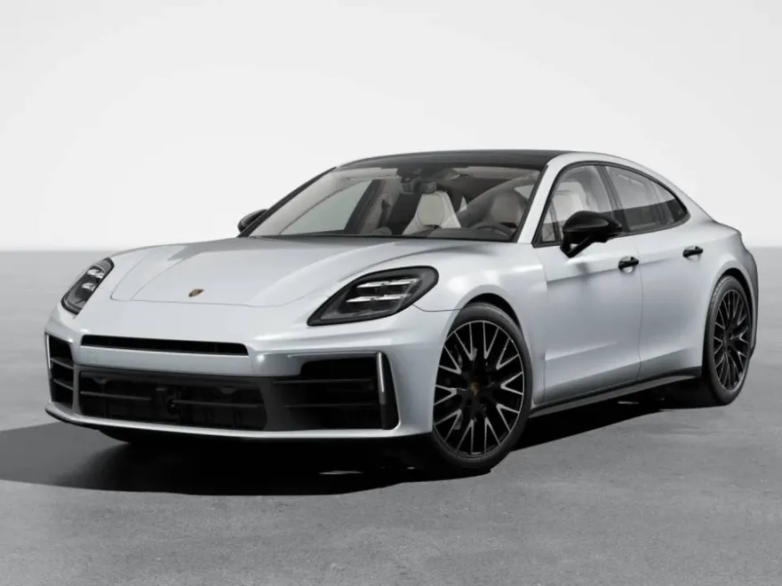 2026 Porsche Panamera 4 photo 1