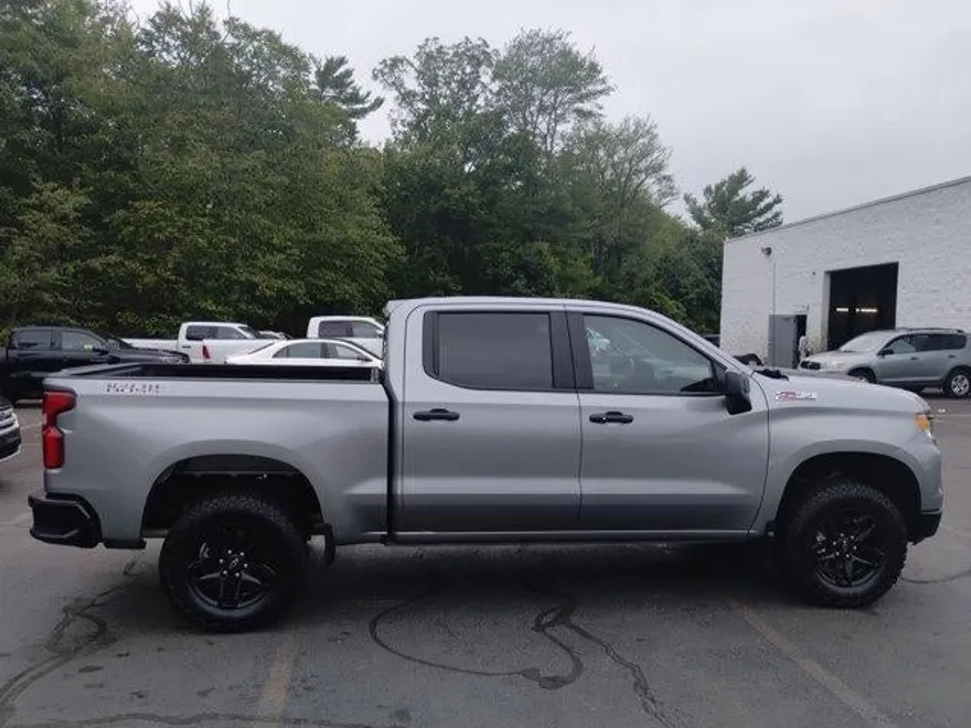 2024 Chevrolet Silverado 1500 LT Trail Boss photo 1