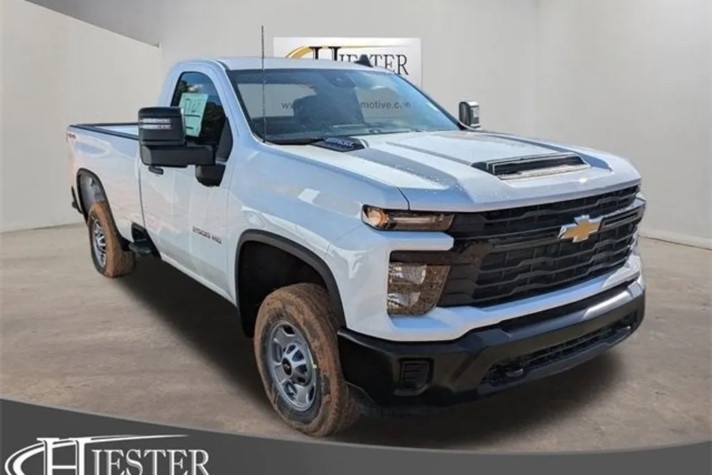 2025 Chevrolet Silverado 2500HD photo 1