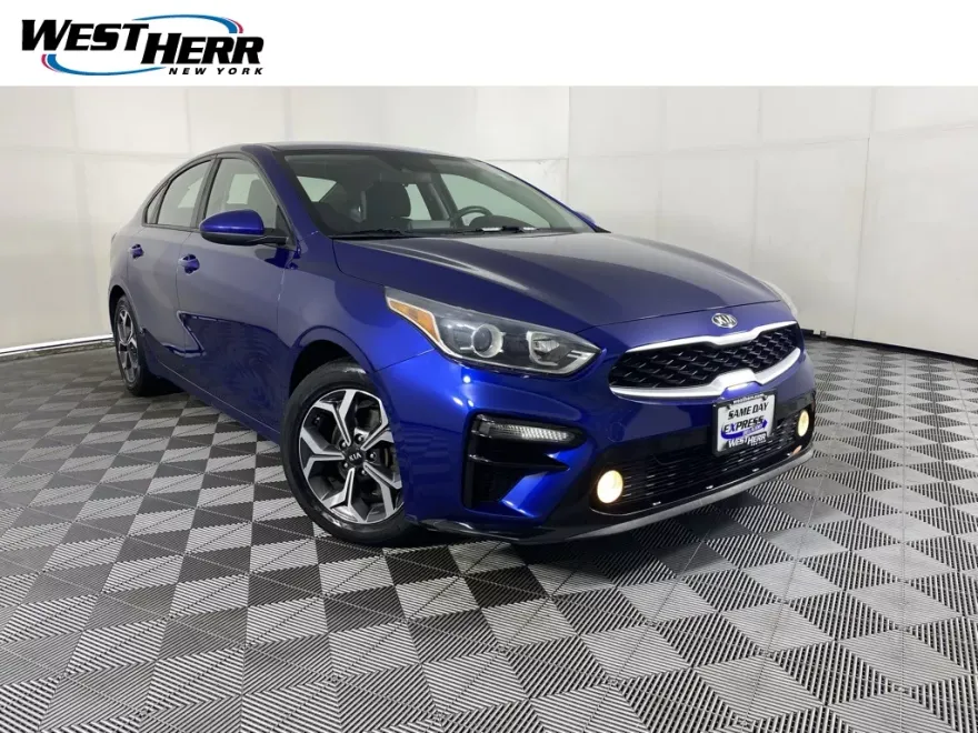 2019 Kia Forte LXS photo 1