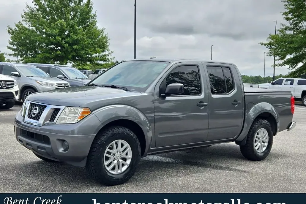 2017 Nissan Frontier SV photo 1
