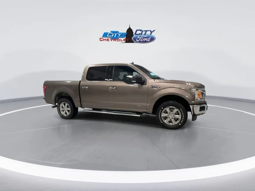 2020 Ford F-150 XLT photo 1