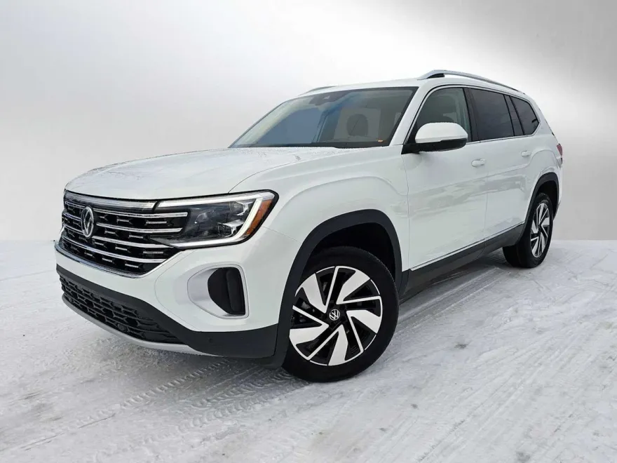 2025 Volkswagen Atlas SEL photo 1