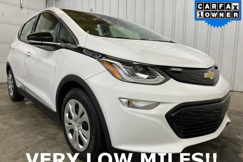 2020 Chevrolet Bolt EV photo 1