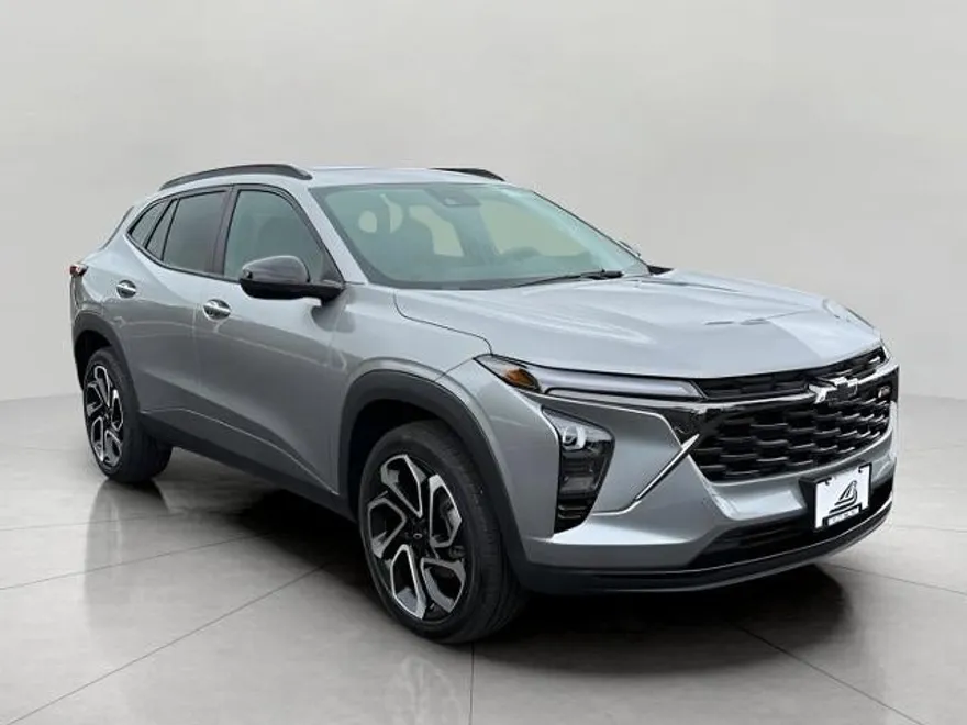 2025 Chevrolet Trax photo 1