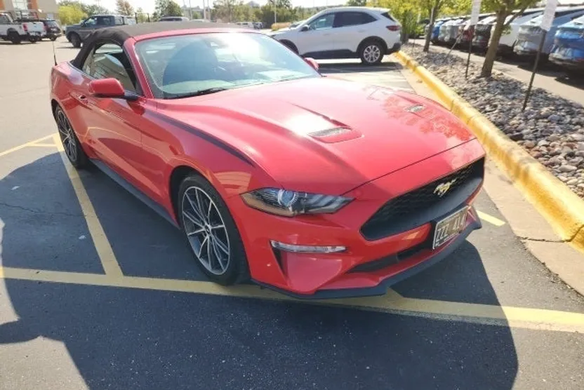 2018 Ford Mustang EcoBoost Premium photo 1