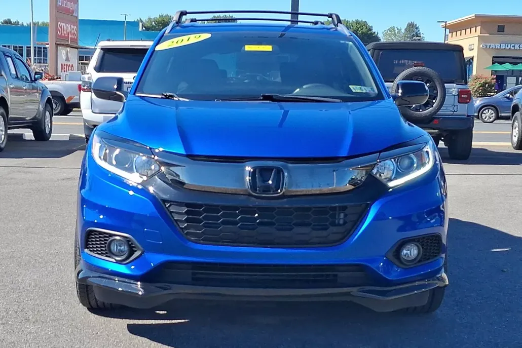 2019 Honda HR-V Sport photo 1