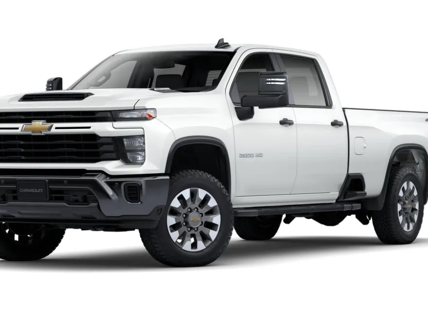 2025 Chevrolet Silverado 2500HD Custom photo 1