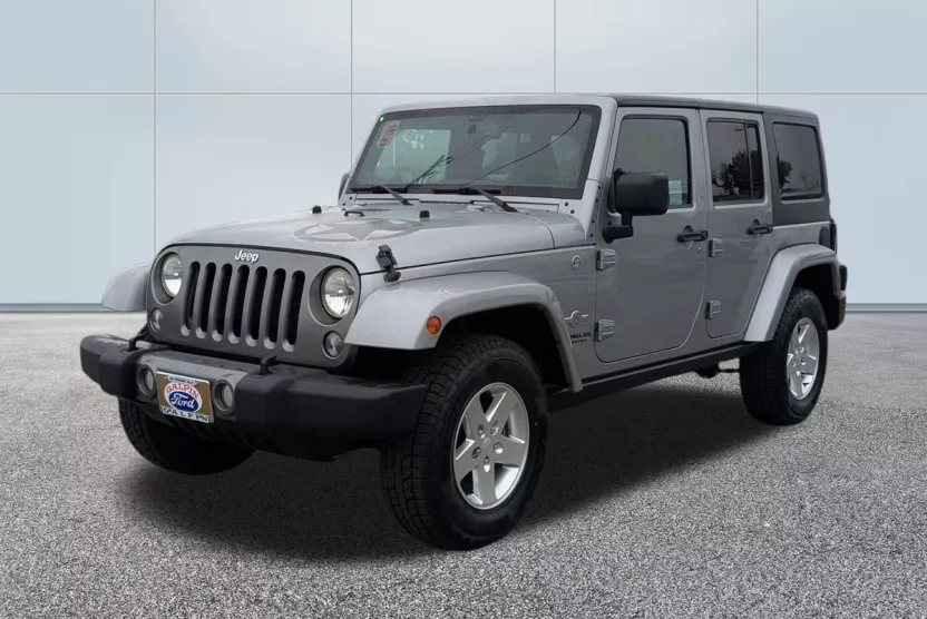 2014 Jeep Wrangler Unlimited Freedom photo 1