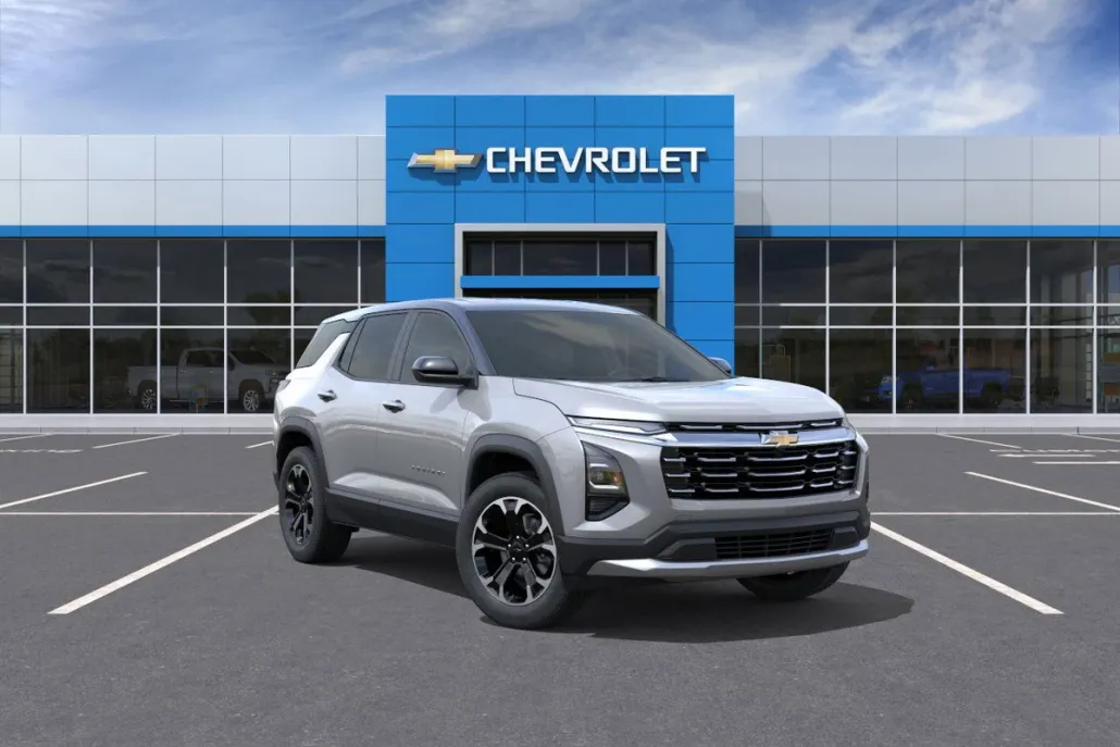 2026 Chevrolet Equinox LT photo 1