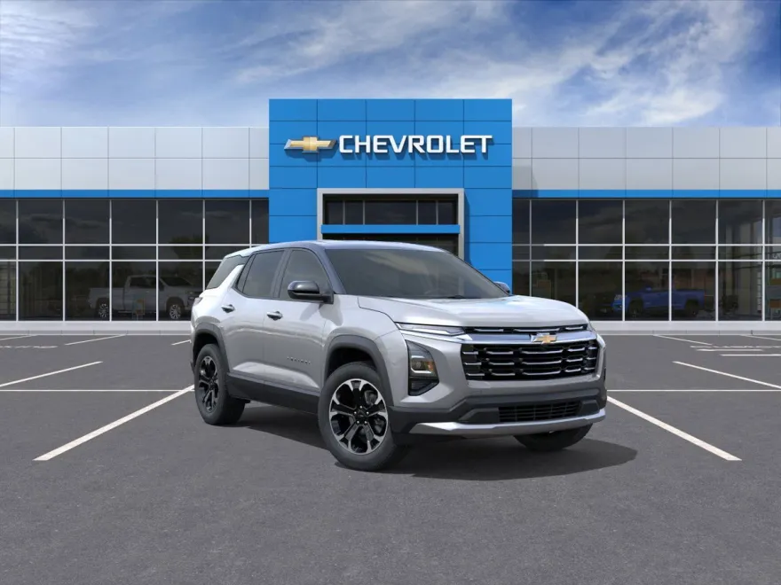 2026 Chevrolet Equinox LT photo 1