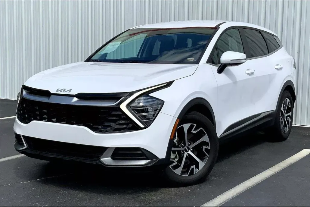 2024 Kia Sportage EX photo 1