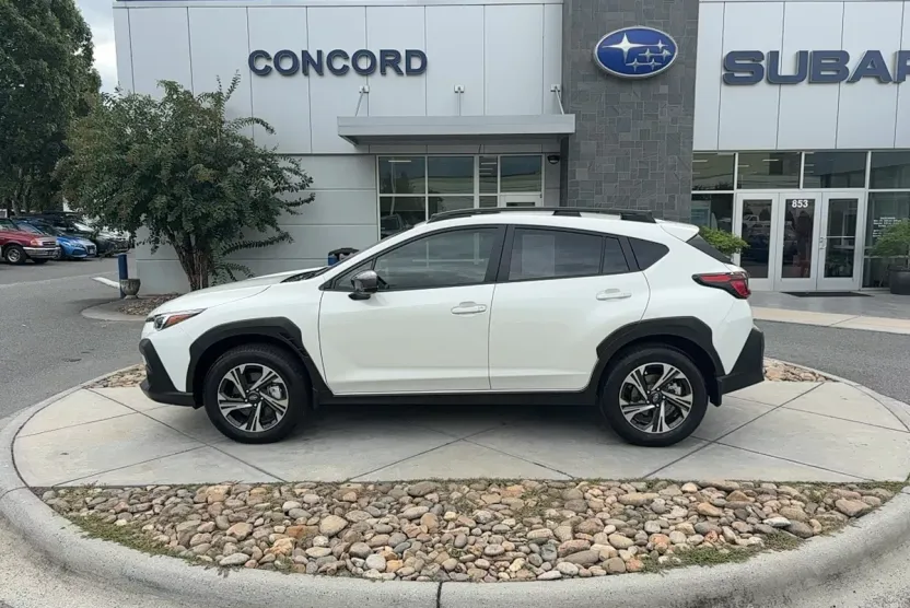 2025 Subaru Crosstrek Premium photo 1