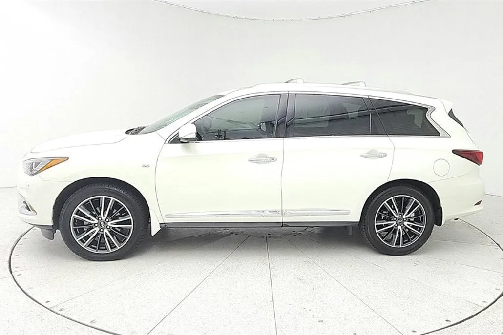 2020 Infiniti QX60 photo 1