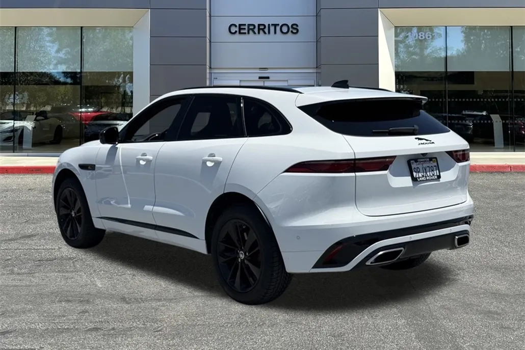 2024 Jaguar F-PACE P400 R-Dynamic S photo 1