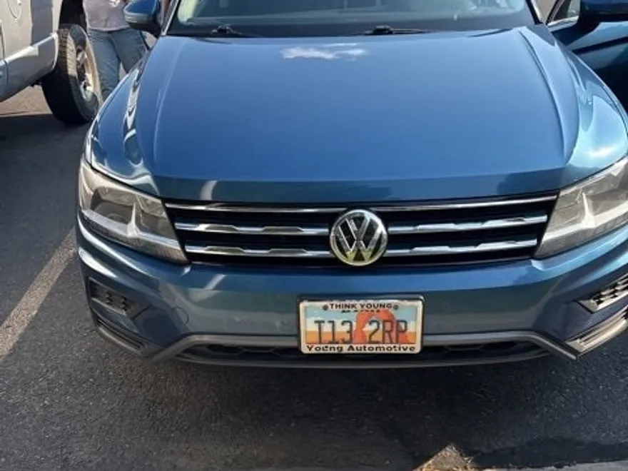 2020 Volkswagen Tiguan SEL Sport photo 1