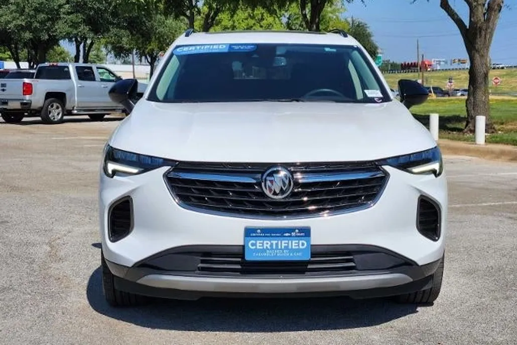 2022 Buick Envision Essence photo 1