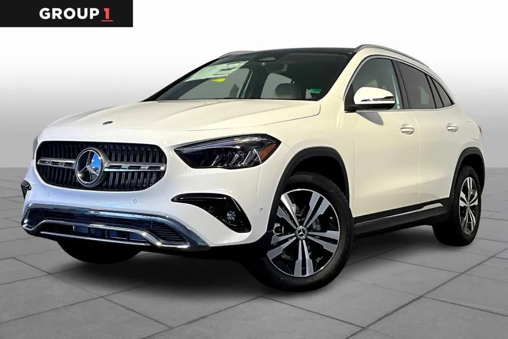 2026 Mercedes Benz GLA 250 4MATIC photo 1