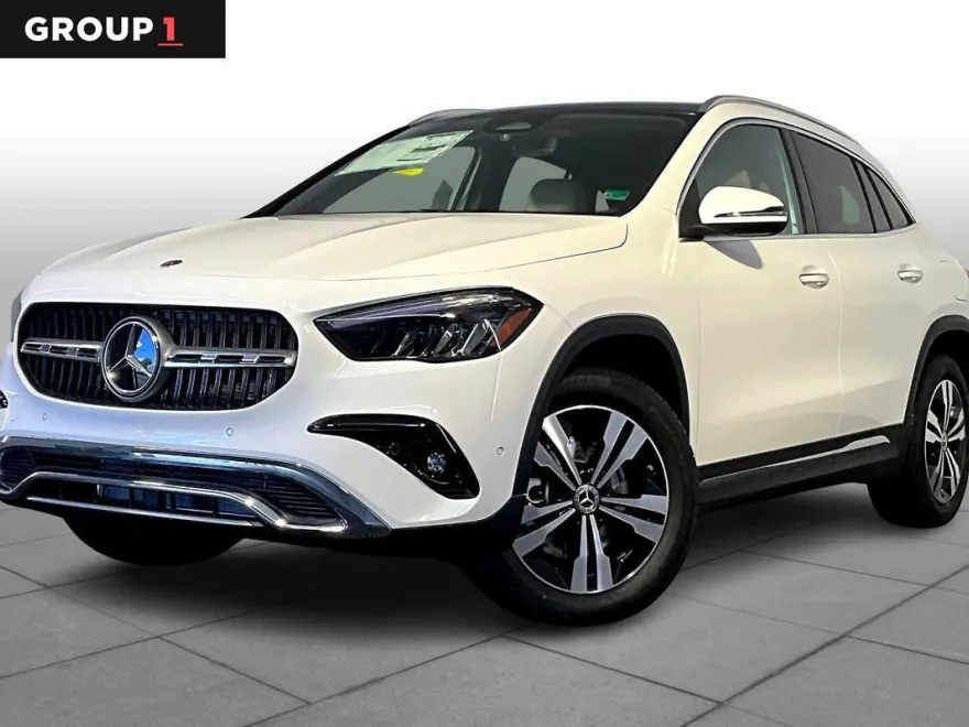 2026 Mercedes Benz GLA 250 4MATIC photo 1