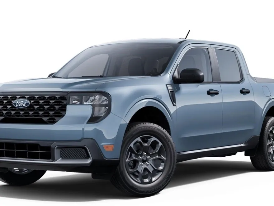2025 Ford Maverick XLT photo 1