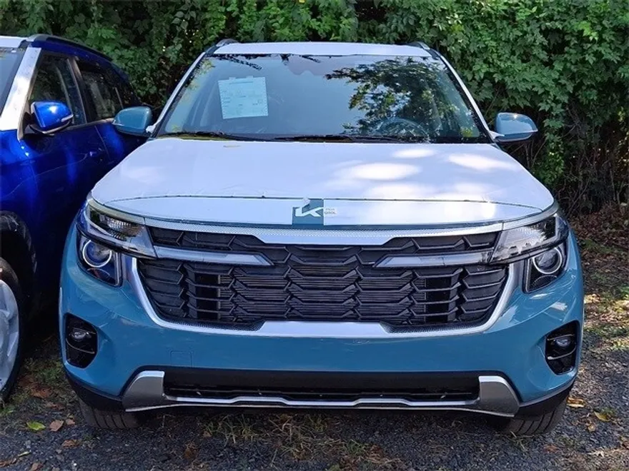 2026 Kia Seltos EX photo 1