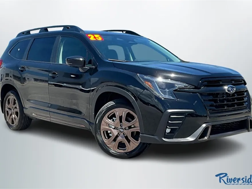 2025 Subaru Ascent Limited photo 1