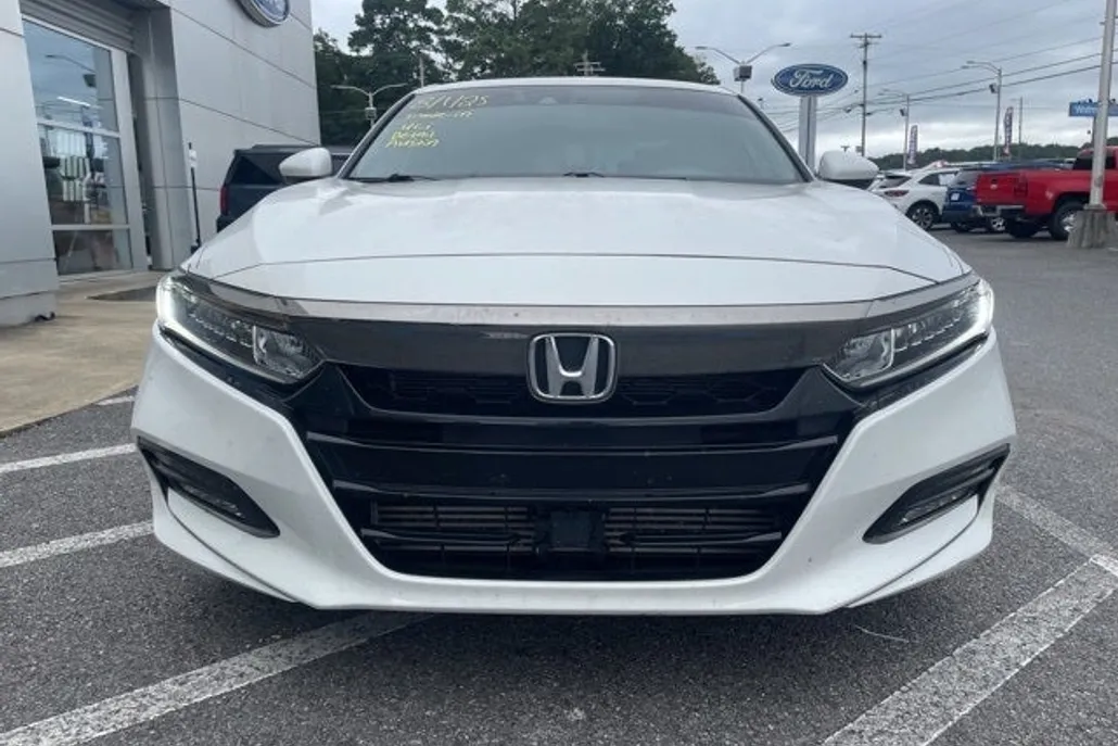 2020 Honda Accord Sport photo 1