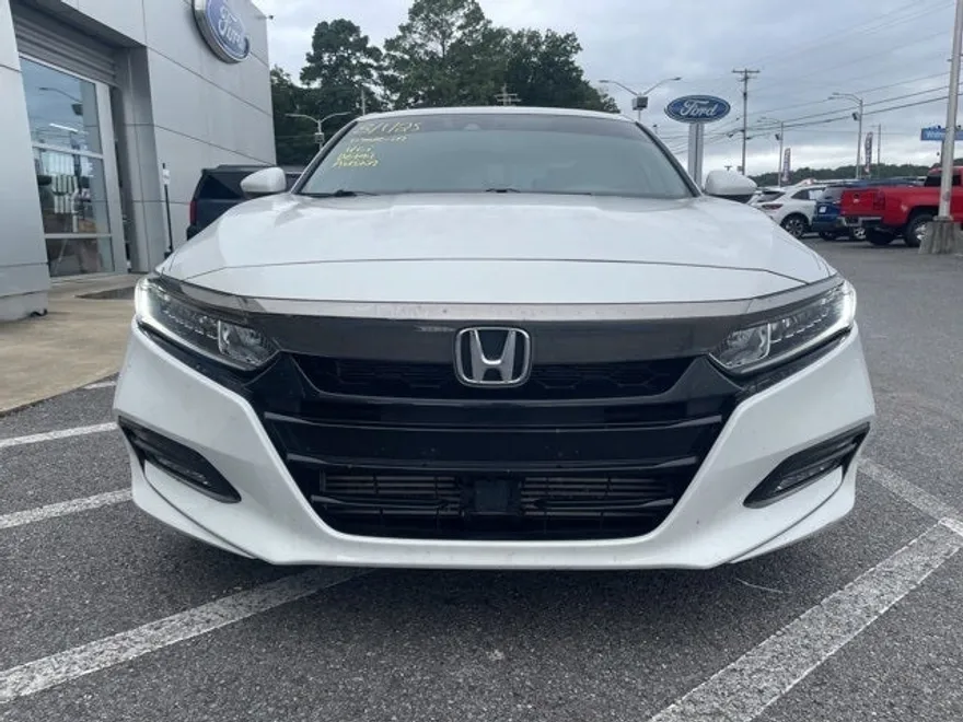 2020 Honda Accord Sport photo 1