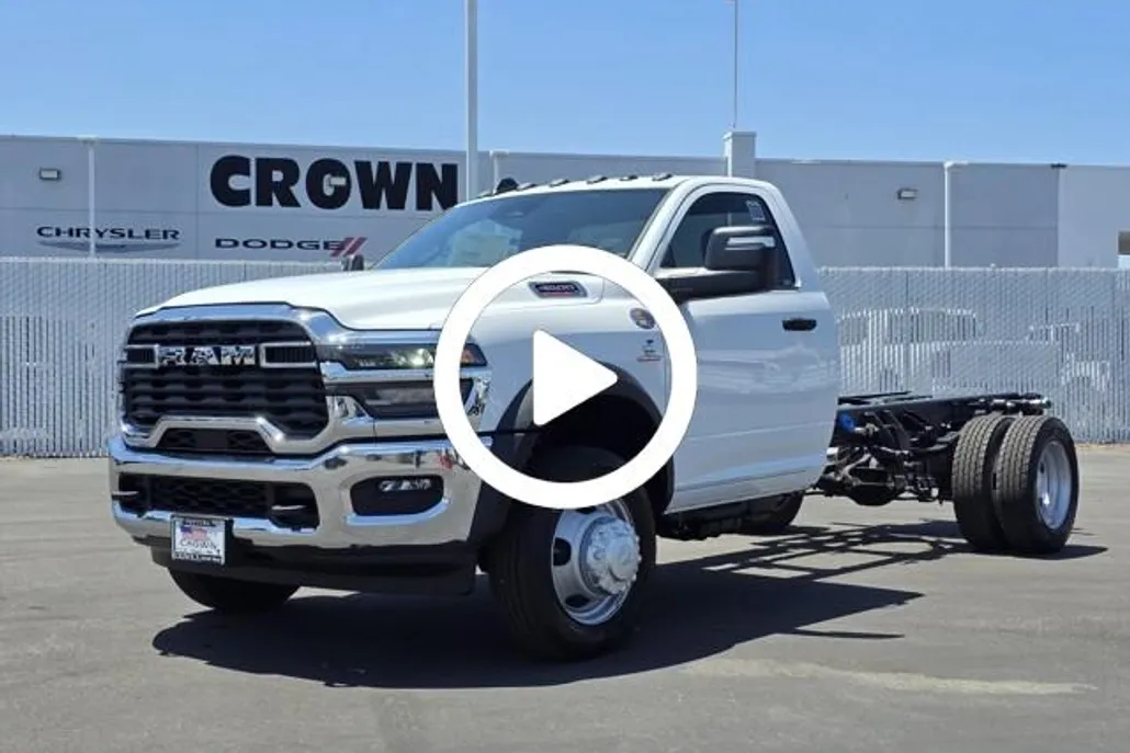 2025 Ram 4500 Tradesman photo 1