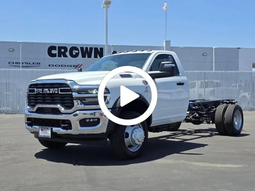 2025 Ram 4500 Tradesman photo 1