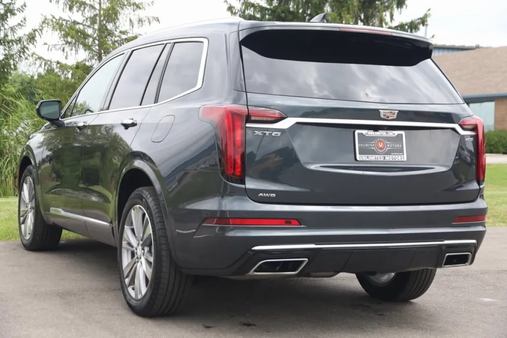 2023 Cadillac XT6 Premium Luxury photo 1