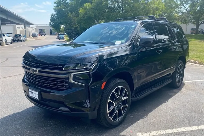 2021 Chevrolet Tahoe RST photo 1