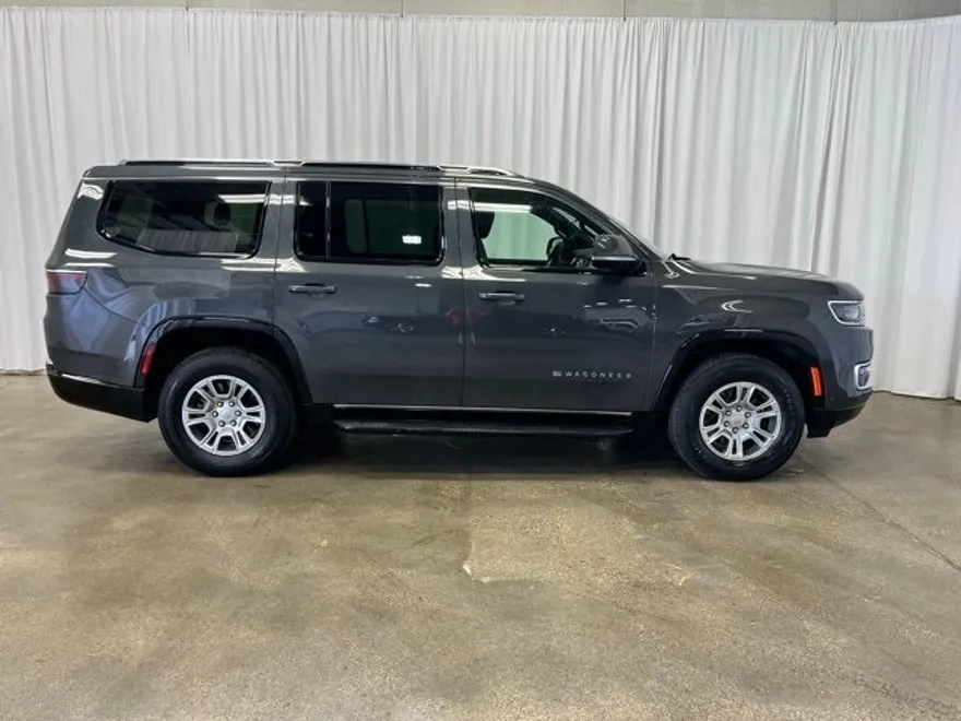 2022 Jeep Wagoneer Series I photo 1