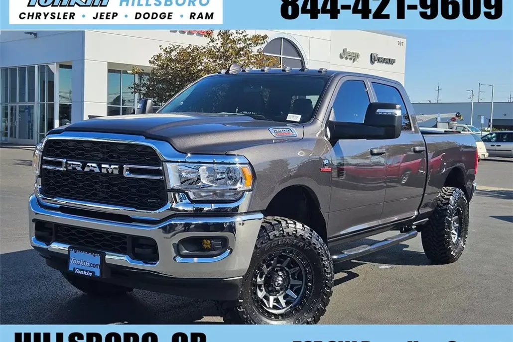 2024 Ram 2500 Tradesman photo 1