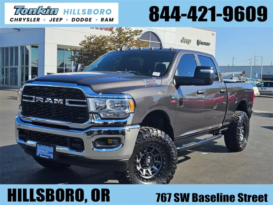 2024 Ram 2500 Tradesman photo 1